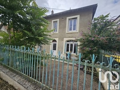/international/fr/saint-pierre-d-exideuil-charente-310100825852/