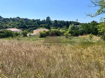 /international/fr/saint-bres-provence-alpes-cote-d-azur-310109326380/