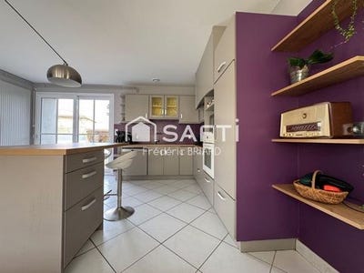 /international/fr/rives-de-l-yon-burgundy-310099172261/?lang=en