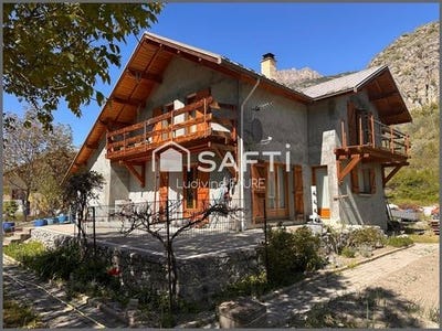 /international/fr/la-roche-de-rame-provence-alpes-cote-d-azur-120097555448/?lang=zh-cn