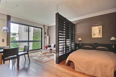 /international/fr/avenue-foch-paris-ile-de-france-310101158597/?lang=en