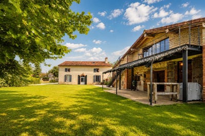 /international/fr/pommevic-midi-pyrenees-310109228549/