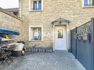 /international/fr/carrieres-sous-poissy-ile-de-france-310099183885/