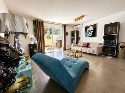 /international/fr/poussan-languedoc-roussillon-310108050667/