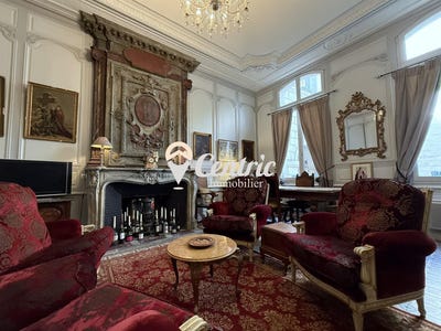 /international/fr/saumur-pays-de-la-loire-310104079291/