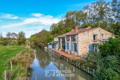 /international/fr/maillezais-pays-de-la-loire-310106424009/