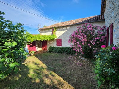 /international/fr/gensac-aquitaine-310106711586/