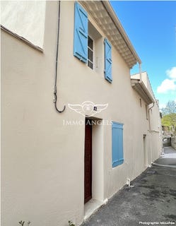 /international/fr/lagrasse-languedoc-roussillon-310104099896/
