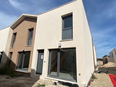 /international/fr/marguerittes-languedoc-roussillon-310108700797/