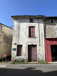 /international/fr/civray-centre-val-de-loire-310108785494/?lang=id