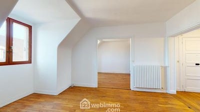 /international/fr/compiegne-picardie-310104843703/