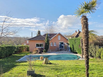 /international/fr/villefranche-de-rouergue-midi-pyrenees-310108454613/