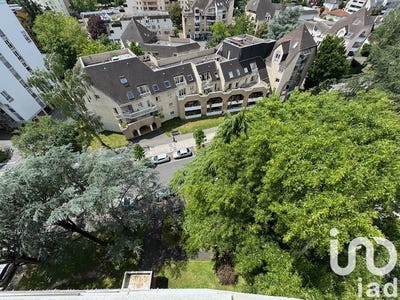/international/fr/pau-rhone-310100786534/