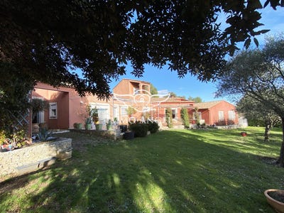 /international/fr/saint-paul-et-valmalle-languedoc-roussillon-310105517569/