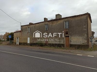 /international/fr/essarts-en-bocage-pays-de-la-loire-310099003216/?lang=en