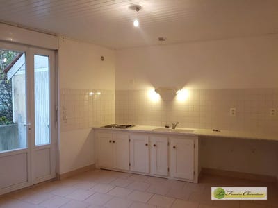 /international/fr/angouleme-charente-310108487242/
