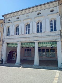 /international/fr/sauveterre-de-guyenne-aquitaine-310108327669/
