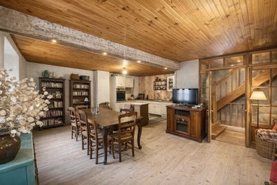 /international/fr/querigut-midi-pyrenees-310106938444/