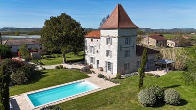 /international/fr/saint-sardos-aquitaine-310107301358/