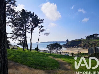 /international/fr/locmaria-plouzane-brittany-310106604930/