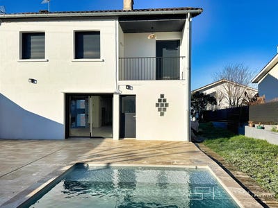 /international/fr/auch-midi-pyrenees-310104796735/