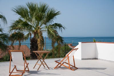 /international/fr/mauguio-carnon-occitanie-310098553563/