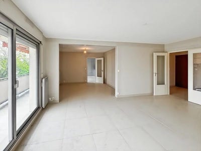 /international/fr/perigueux-aquitaine-310099889819/
