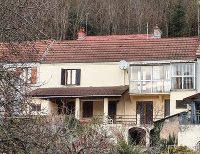 /international/fr/le-creusot-burgundy-310104045153/