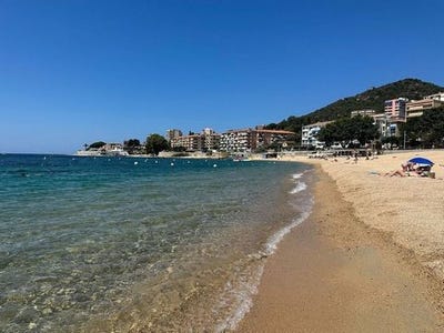 /international/fr/ajaccio-corsica-310108405058/