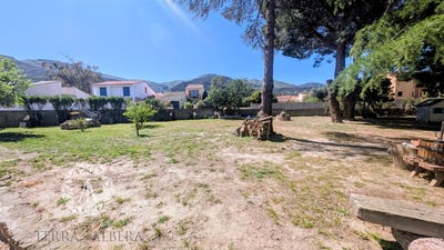 /international/fr/laroque-des-alberes-languedoc-roussillon-310109130275/