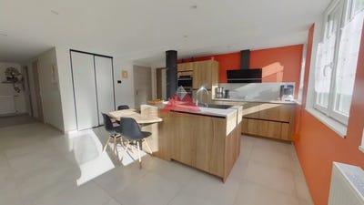 /international/fr/1-allee-de-la-savine-morbier-franche-comte-310106139716/