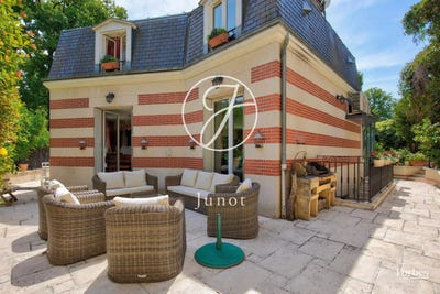 /international/fr/le-vesinet-ile-de-france-310109078911/