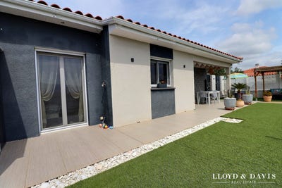 /international/fr/tresserre-languedoc-roussillon-310108728665/
