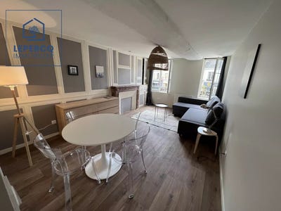 /international/fr/villers-cotterets-picardie-310108624374/