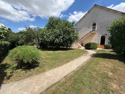 /international/fr/rozay-en-brie-ile-de-france-310100557930/?lang=zh-cn