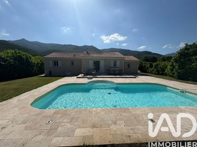 /international/fr/borgo-corsica-310108700121/