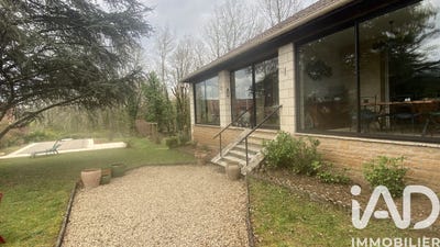 /international/fr/cenac-et-saint-julien-aquitaine-310107089615/