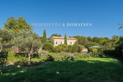 /international/fr/nyons-rhone-310105818472/