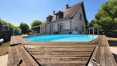 /international/fr/saint-laurent-des-hommes-aquitaine-310101130130/