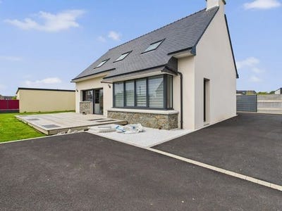 /international/fr/santec-brittany-310099258257/