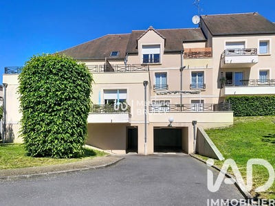 /international/fr/dourdan-ile-de-france-310108001820/