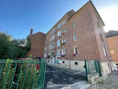 /international/fr/noyon-picardie-310102848941/