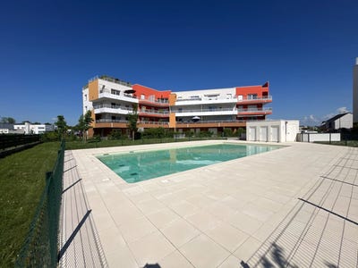 /international/fr/chevigny-saint-sauveur-burgundy-310100084294/