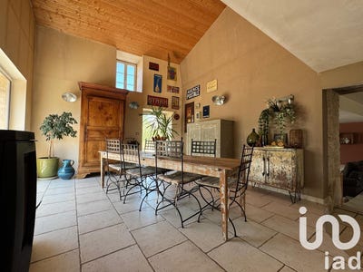 /international/fr/saint-medard-d-aunis-charente-310100292288/