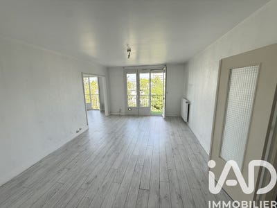 /international/fr/joue-les-tours-centre-val-de-loire-310108590754/