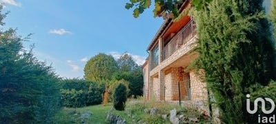 /international/fr/sault-provence-alpes-cote-d-azur-310100955850/