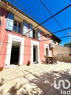 /international/fr/rougiers-provence-alpes-cote-d-azur-310098901009/