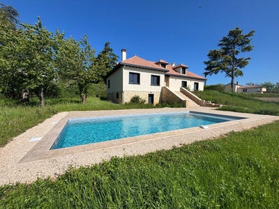 /international/fr/pradines-limousin-310107561613/