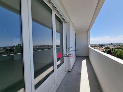 /international/fr/la-roche-sur-yon-pays-de-la-loire-310100873972/