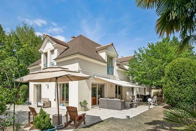 /international/fr/le-vesinet-ile-de-france-310109746917/